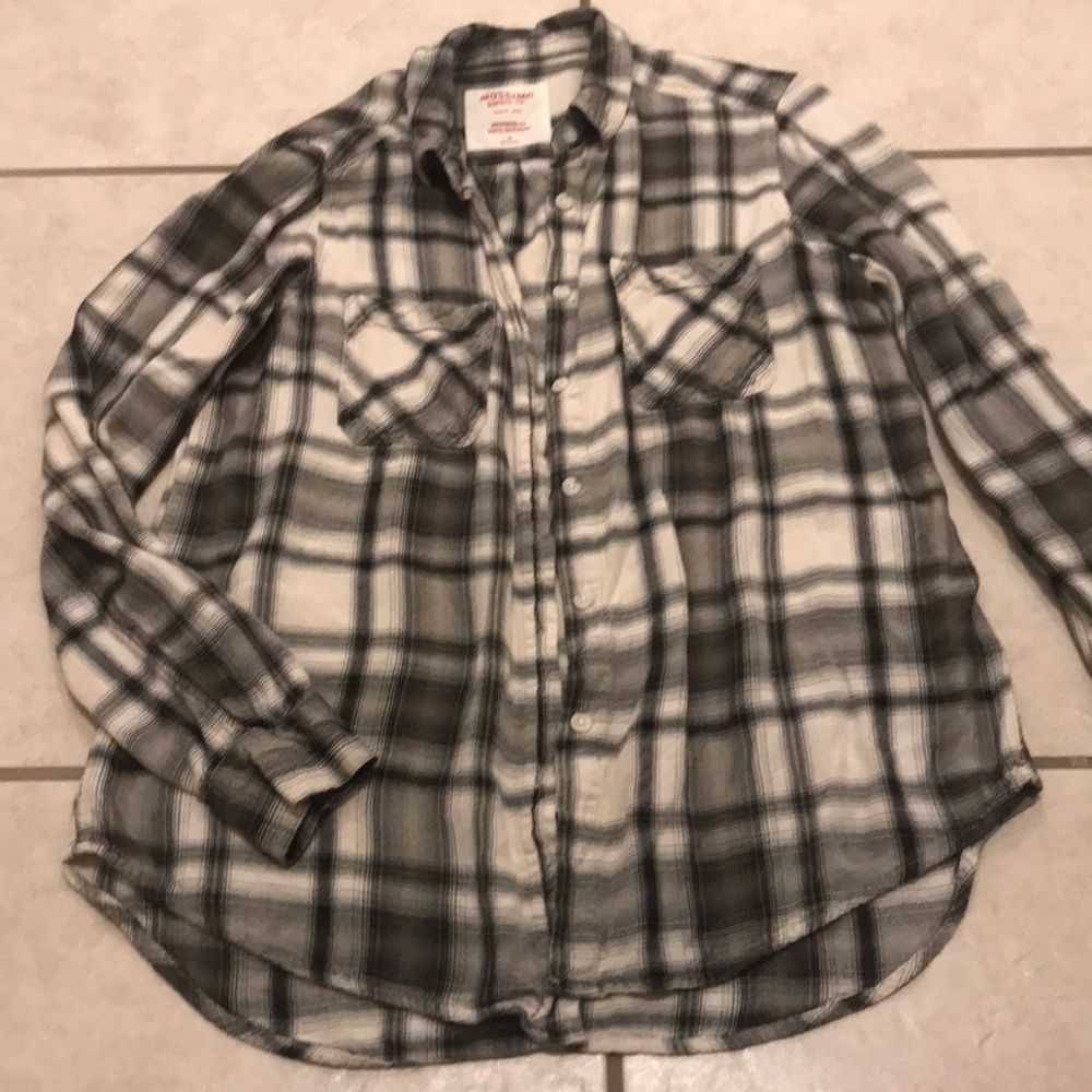 Long Sleeve Button Up Mossimo M